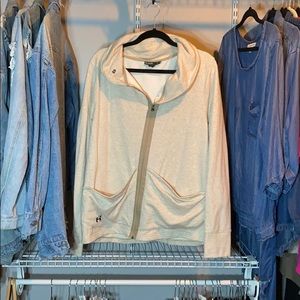 XL Under Armor cowl neck zipup hoodie sweater NWOT